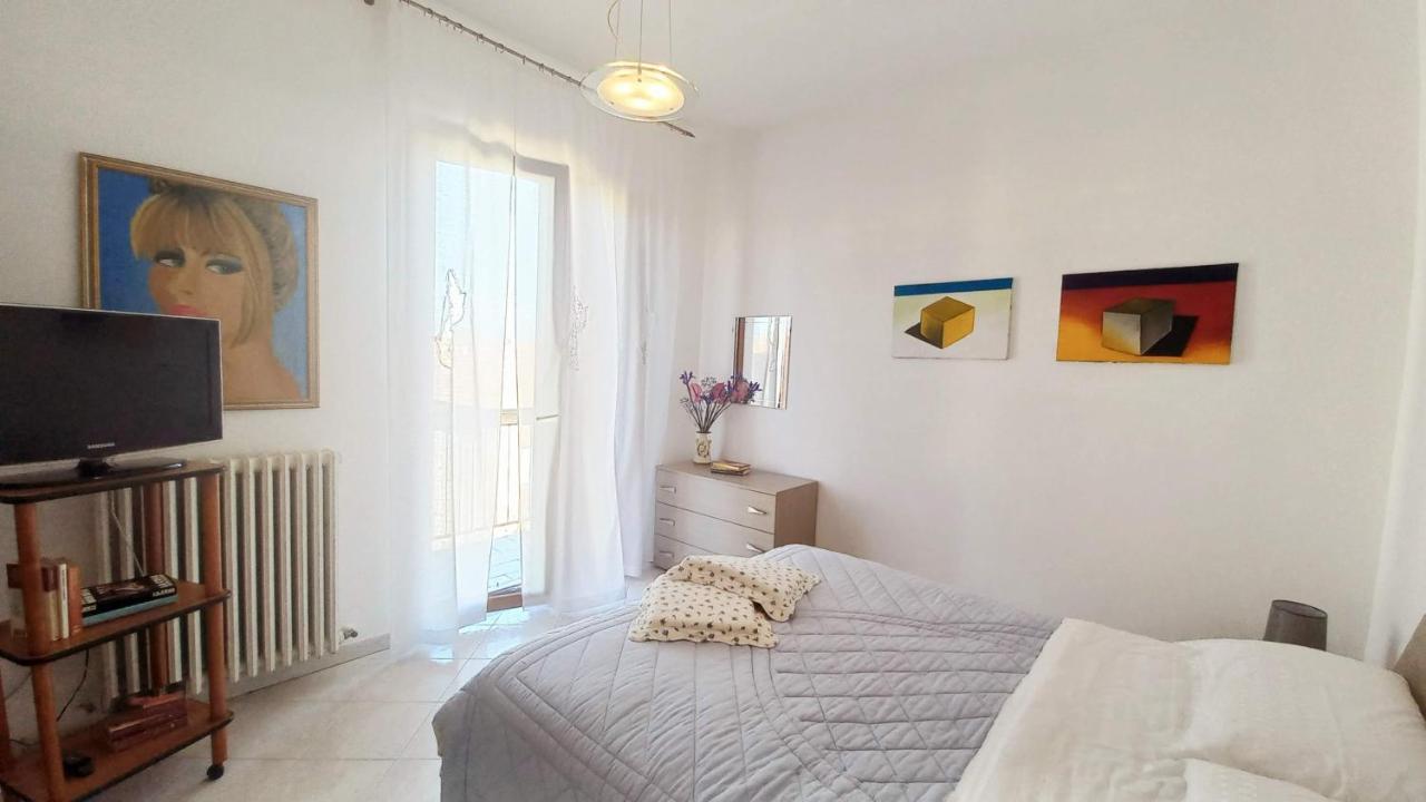 Ferienwohnung Casa Lilly Porto SantʼElpidio Exterior foto